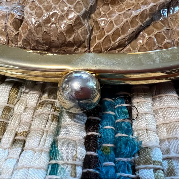 Retro Clutch Purse - Picture 12 of 13